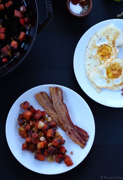 This sweet potato hash is so good! Perfect for breakfast. Gluten free, paleo, vegan vegetarian. 