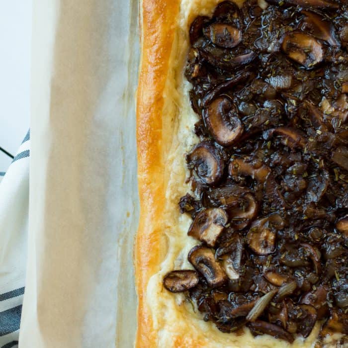 Asparagus and Morel Pizza with Garlic Confit Fox and Briar