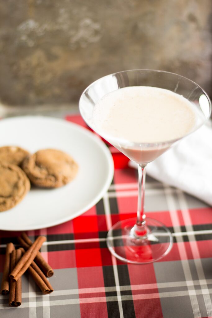 Gingerbread Martini - This festive martini is sweet and spicy, just like your favorite holiday cookie!