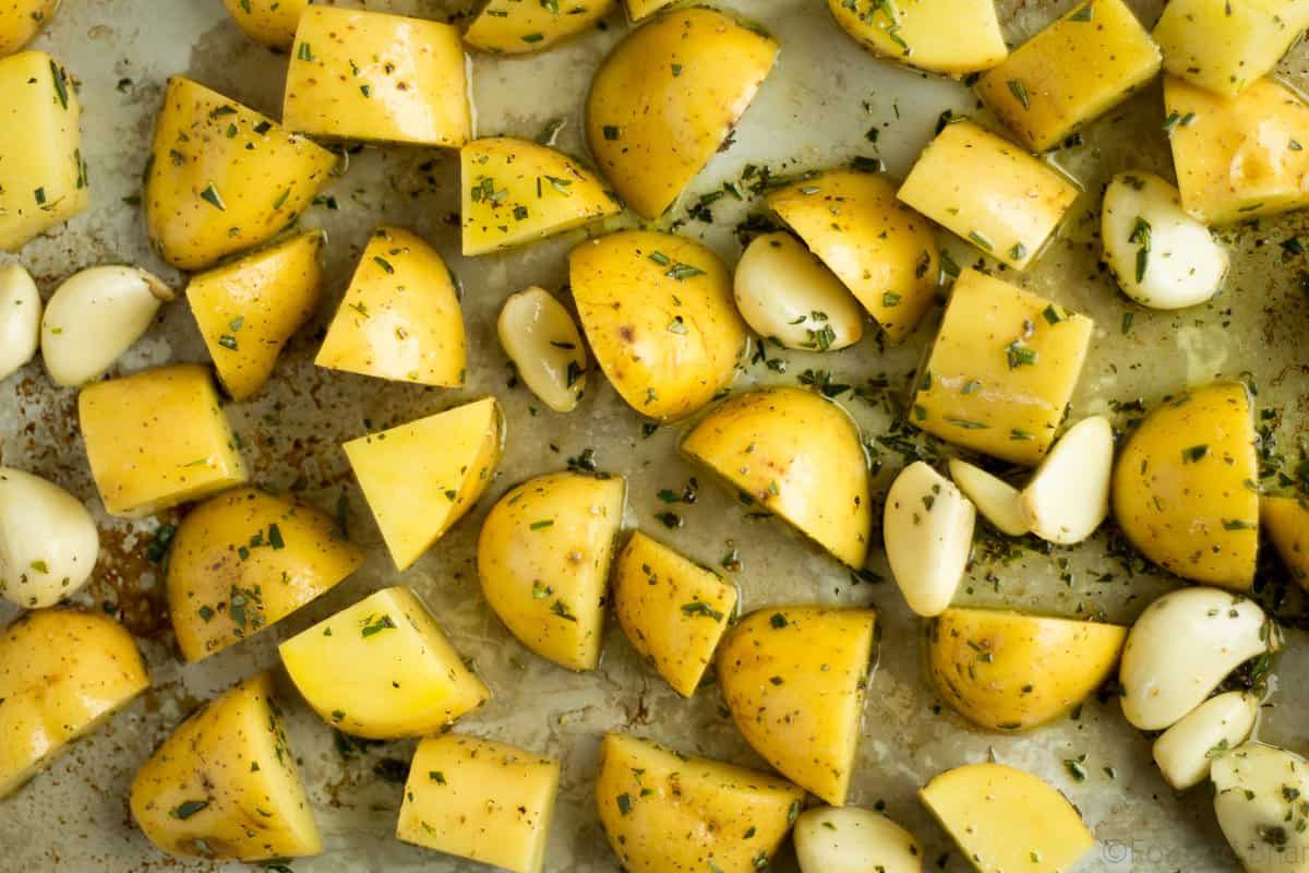 Crispy Roasted Garlic and Rosemary Potatoes. Golden potatoes roasted with garlic and rosemary are your perfect side dish.