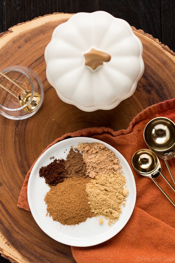 This pumpkin pie spice mix is so easy to make, and so much better than the store bought version! Just five spices will make all your fall baking complete!