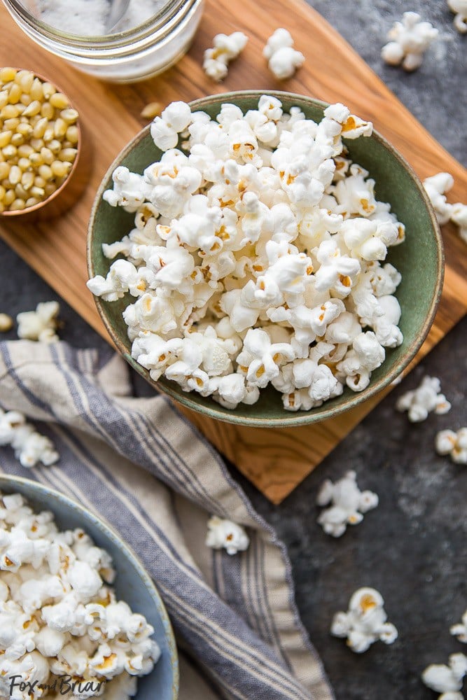 This really is the Ultimate Truffle Popcorn! Make the most delicious truffle popcorn at home in just a few minutes. | popcorn recipe | truffle popcorn recipe | snack recipe | movie night