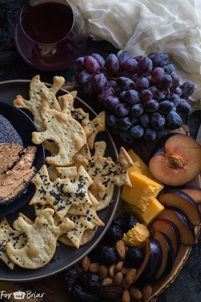  Bat and Ghost Halloween Crackers | Halloween Appetizers | Grown up Halloween ideas | Classy Halloween party | Not gross Halloween foods | Parmesan crackers