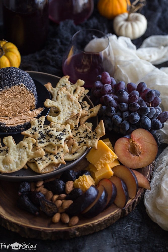  Bat and Ghost Halloween Crackers | Halloween Appetizers | Grown up Halloween ideas | Classy Halloween party | Not gross Halloween foods | Parmesan crackers