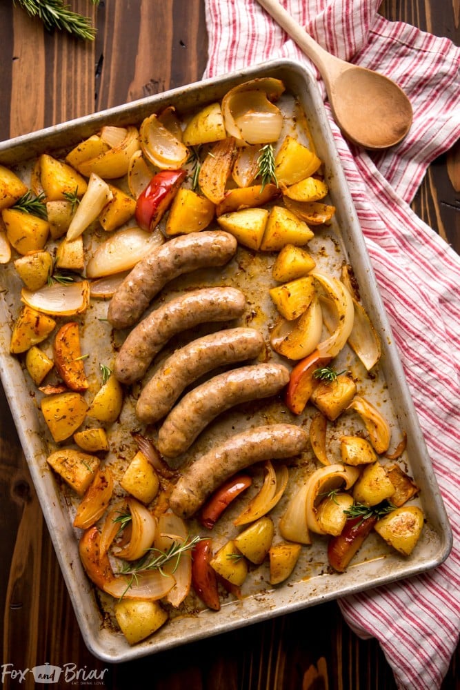 Sausage and Potatoes Sheet Pan Dinner. Easy Sheet Pan Dinner | Healthy Sheet Pan Dinner | Sheet Pan Dinner Sausage | Quick and easy dinner recipe | One Sheet Pan Dinner | Fall Sheet Pan Dinner | Fall Recipe | Winter Recipes | Easy Meals | What to cook when you don't want to cook | Dinner recipe for lazy cooks