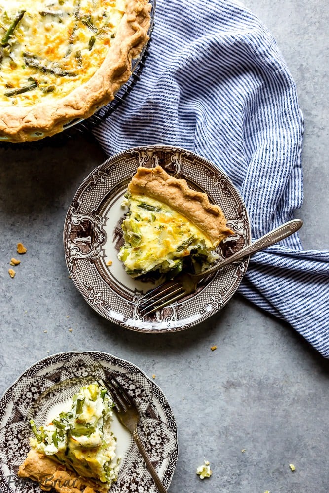 Easy Crab, Asparagus and Leek Quiche Recipe | Easy Quiche Recipe | Brunch idea | Mother's day brunch recipe | Easter Brunch Recipe | Breakfast Quiche | Make ahead quiche | Crab Quiche | Asparagus Quiche | Leek Quiche | Best quiche recipe 