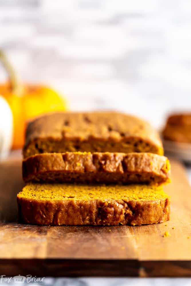 Here is my tested and approved Pumpkin Bread Recipe!   This Pumpkin Loaf is moist and full of autumn spices. | Moist Pumpkin Bread | Easy Pumpkin Bread | Starbucks Copycat | Best Pumpkin Bread | Libby's Pumpkin Bread | Homemade from scratch