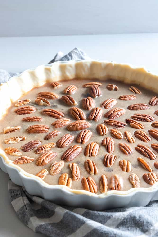 chocolate pecan pie is rich and decadent! Thanksgiving recipe | Dessert recipe | pie recipe | Pecan pie no corn syrup | Easy chocolate pecan pie 