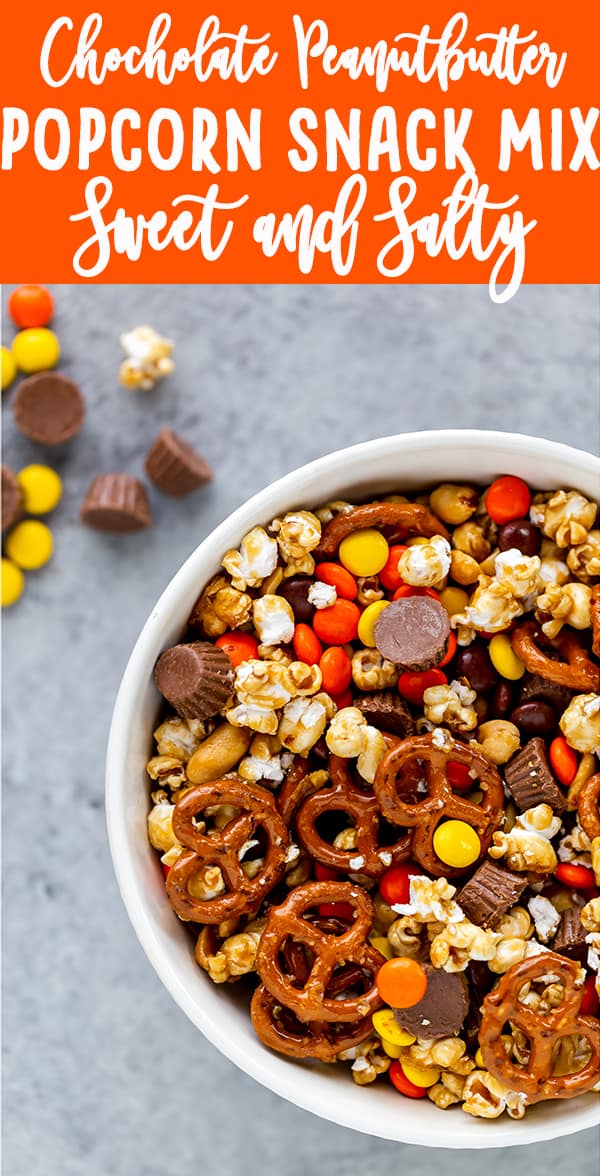 This Chocolate Peanut Butter Sweet and Salty Popcorn Snack Mix is perfect to serve at your next game day party!  Keep them coming back for more with popcorn mixed with Reese's Pieces, Reese’s Peanut Butter Cups Minis , pretzels and peanuts, all mixed together with caramel. #ad @krogerco @reeses | Popcorn recipes | popcorn ideas | sweet poporn recipe | caramel corn | peanut butter chocolate 